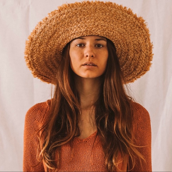 Meet your Posher, Kirsten - Picture 1 of 1